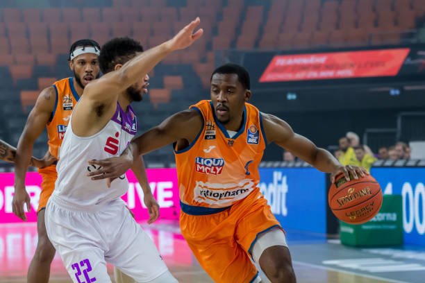 比如内部梗 比如内部梗