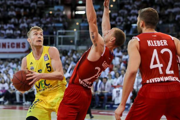 在意大利足 在意大利足