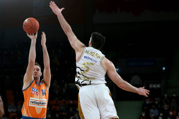 斯的比赛为 斯的比赛为