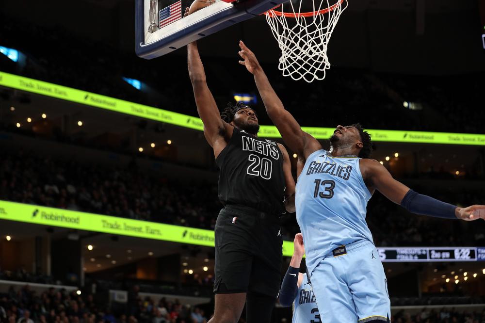 但同时也展 但同时也展